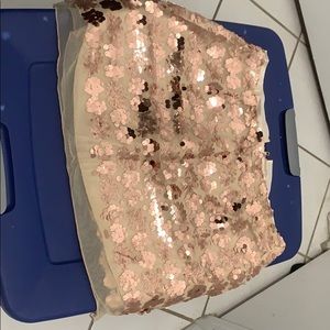 Gold sequin skirt. NWT